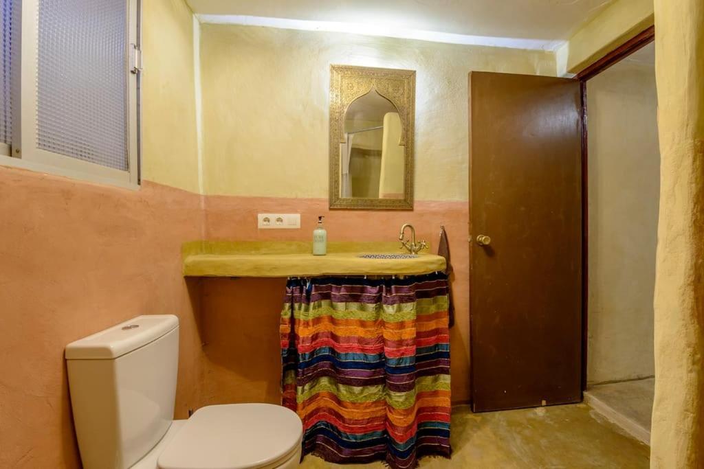 Hostal Nazari Cogollos De La Vega ภายนอก รูปภาพ
